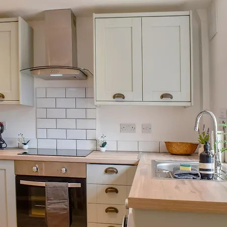 Harbourside House * Scarborough